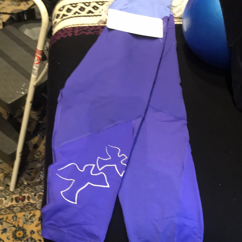 Lululemon run power crop